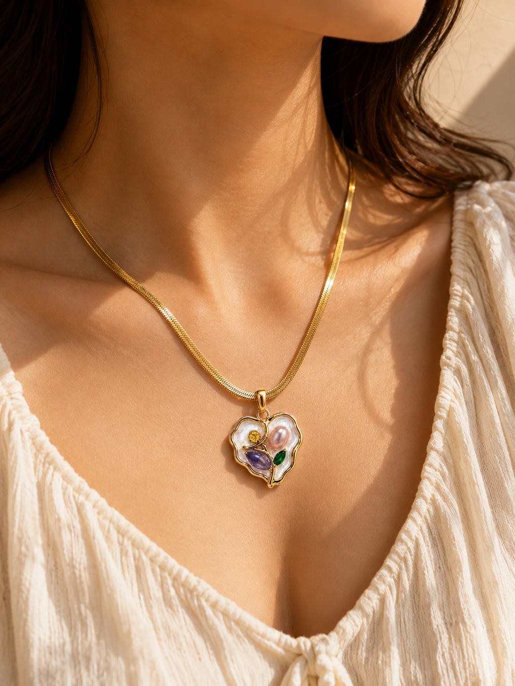 Pearl Bloom Heart Necklace